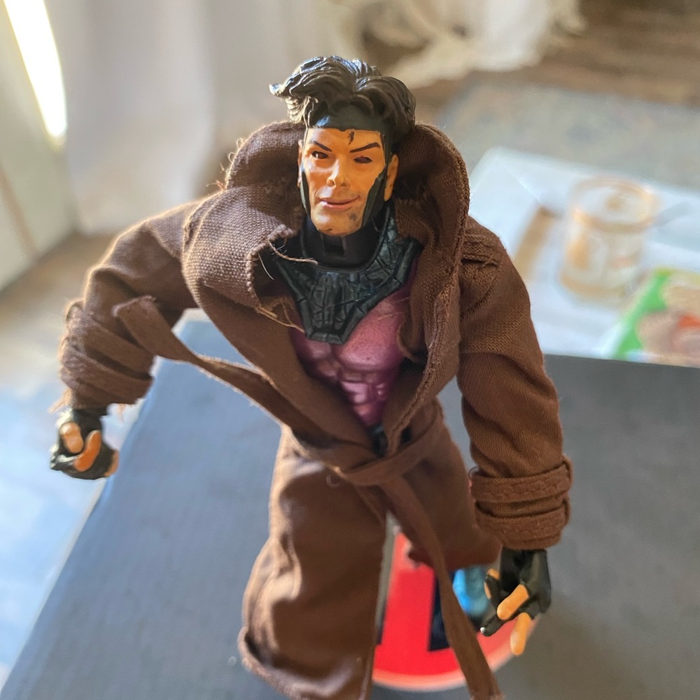 Toy Biz 2003 Marvel Legends Series IV Gambit 6" Action Figure